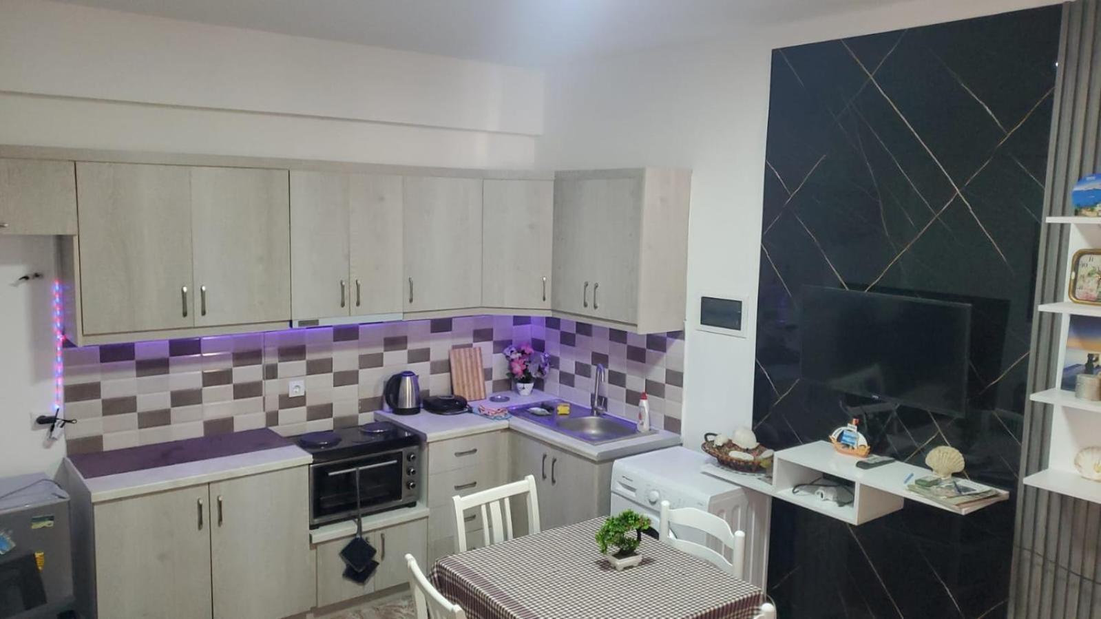 Olti'S Beach House Саранда Екстер'єр фото